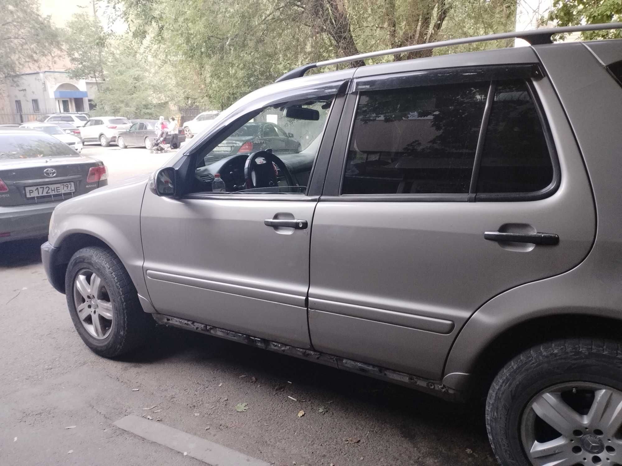 Продам Mersedez Benz ML350