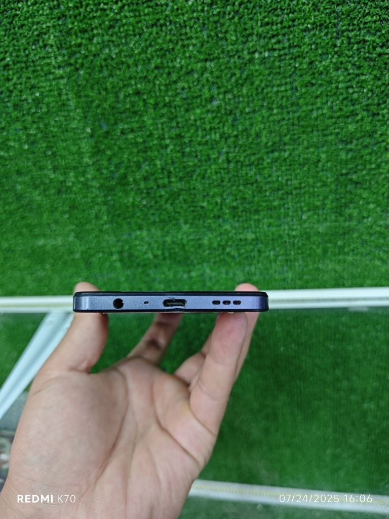 Продам Oppo A60 256 gb