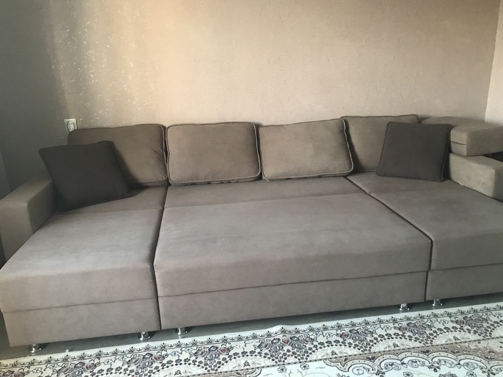 Продам диван в отличном состоянии