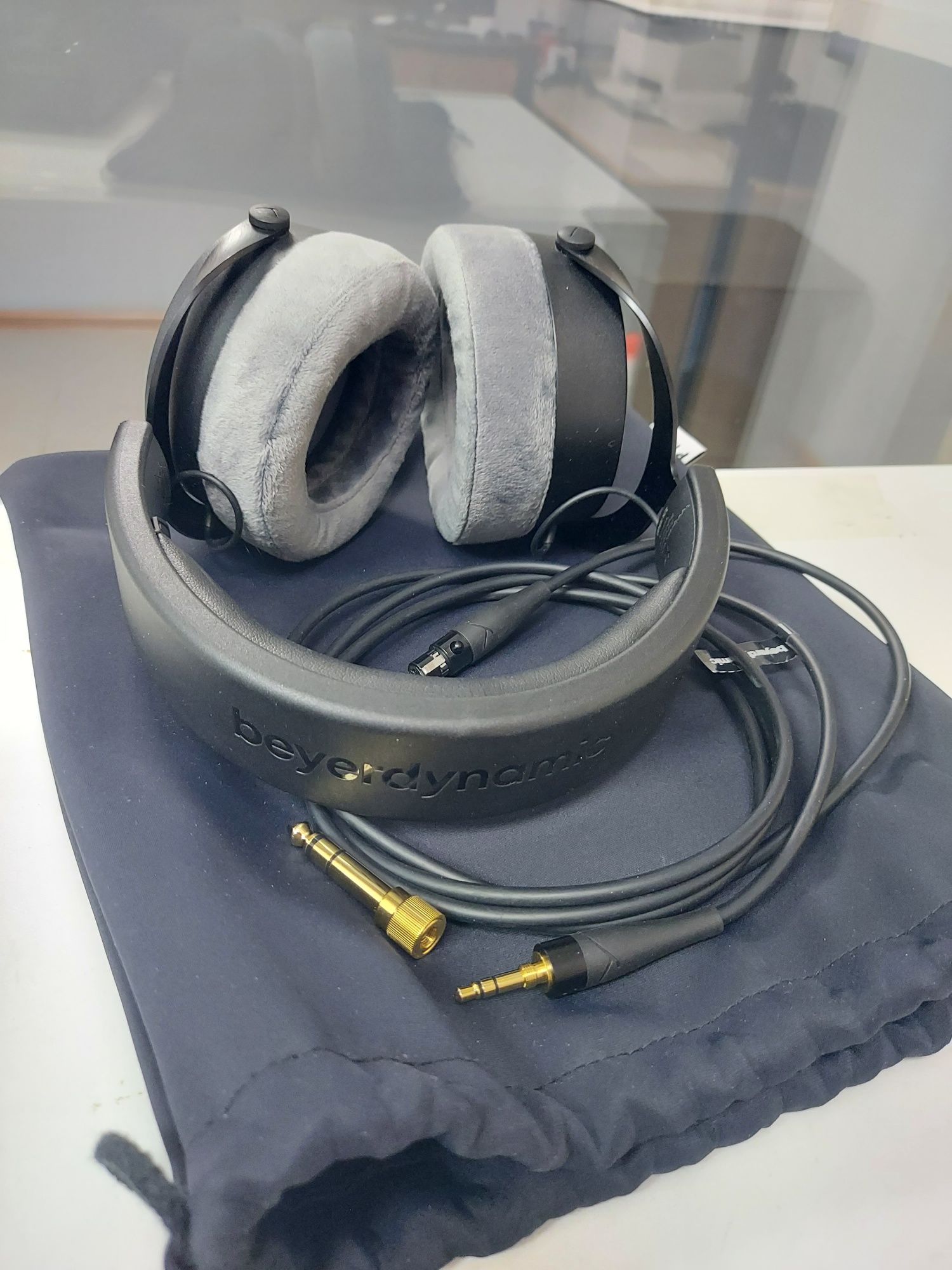 Наушники Beyerdynamic DT 700 PRO X