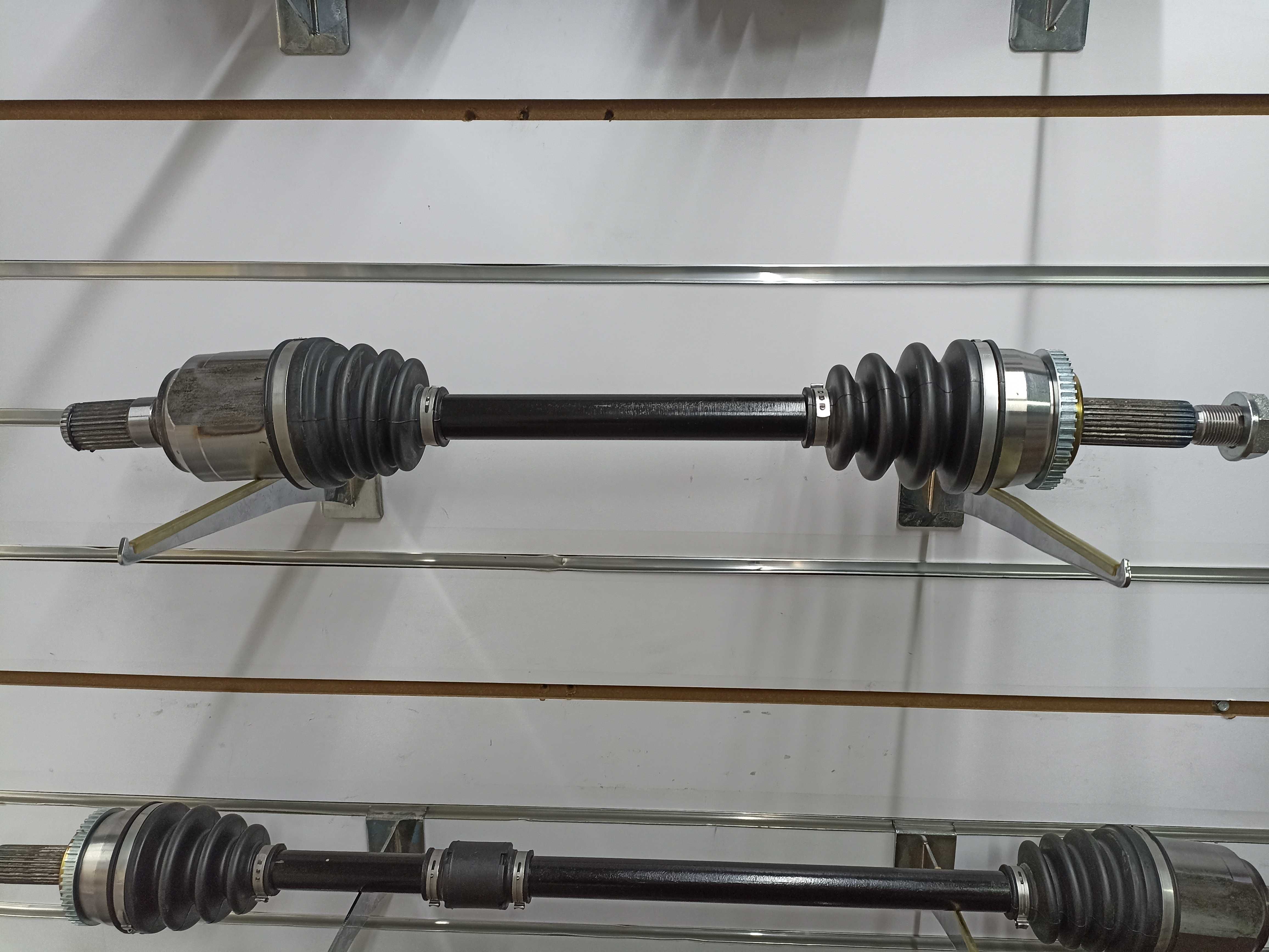 Привод в сборе гранаты на Toyota Camry Gracia
