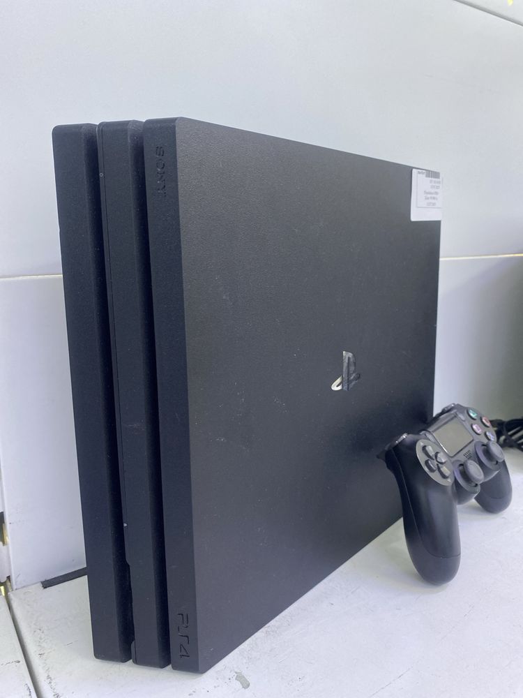 play station 4 pro (aktiv market)