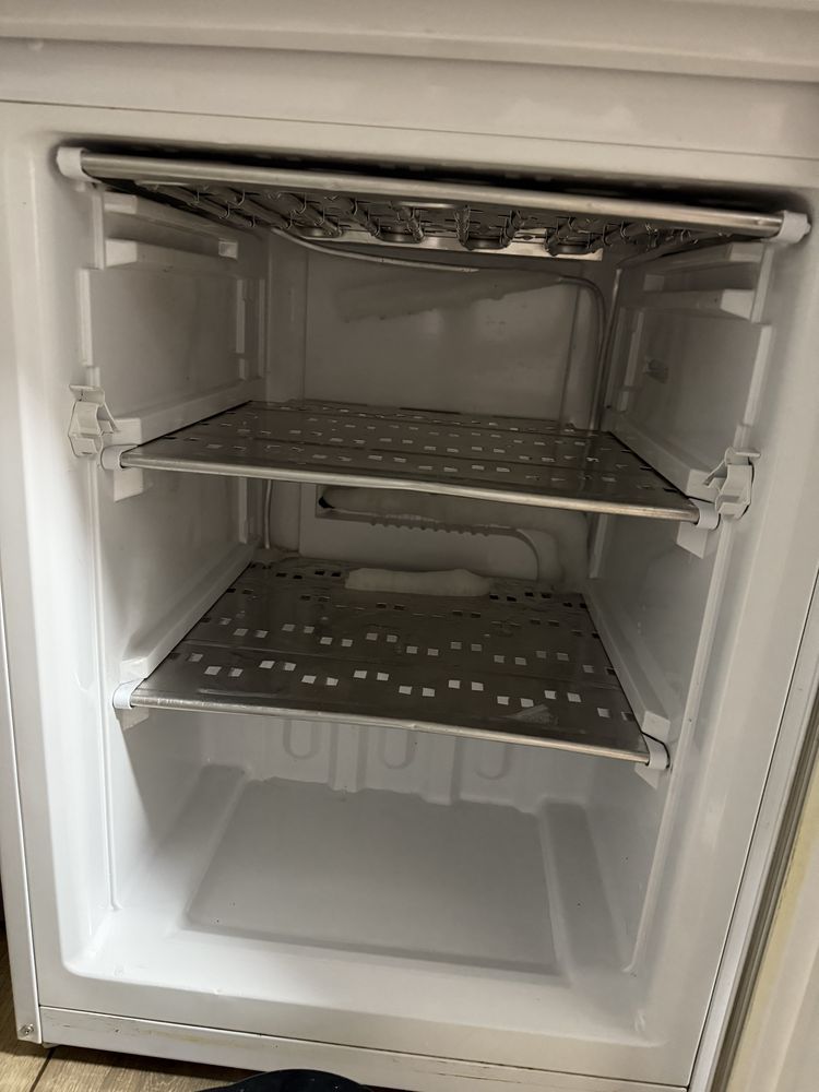 Холодильник BEKO CS332020