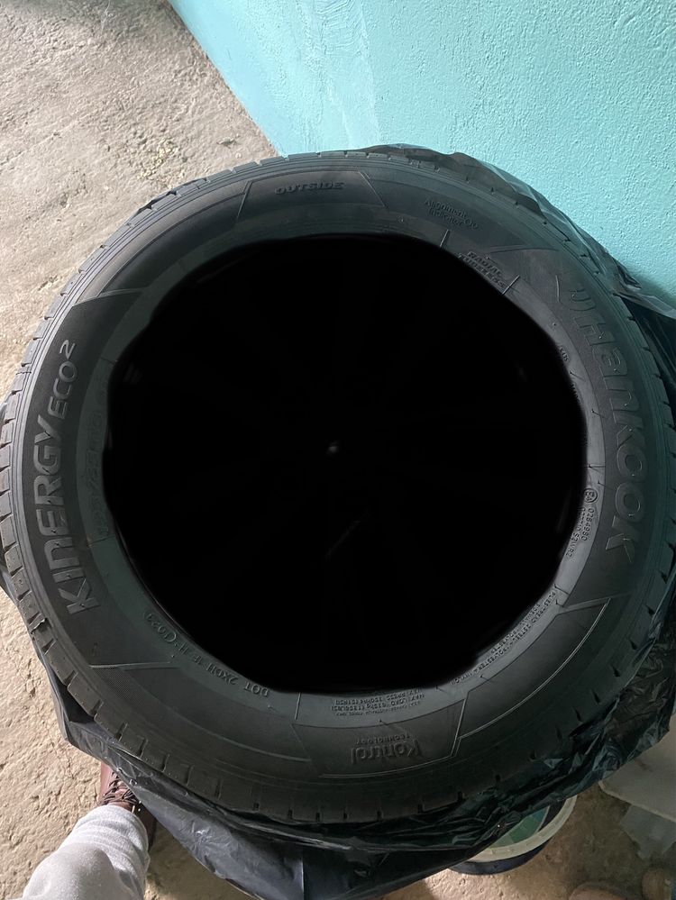 Продам шины Hankook
