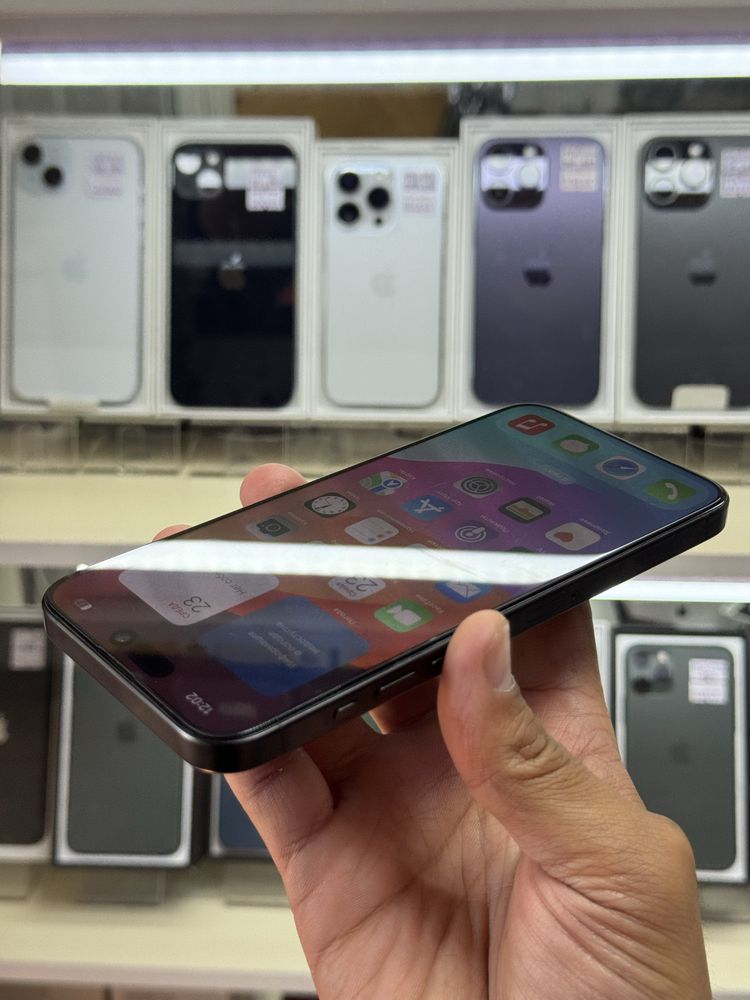  iPhone 15pro max 5G 256gb 3J/A black titanium акб 100% на гарантии