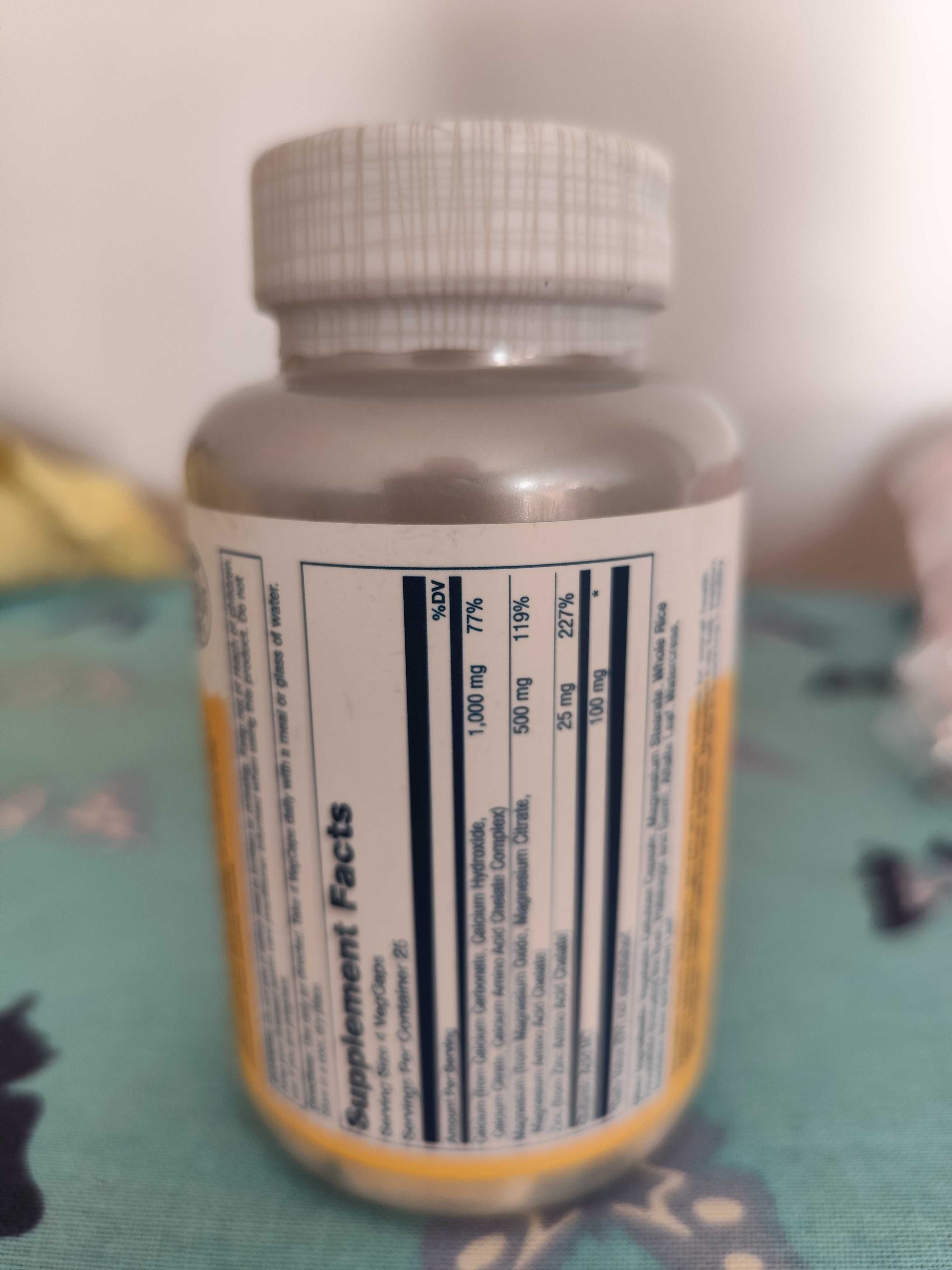 Продам КАЛЬЦИЙ-МАГНИЙ- ЦИНК, 100 капсул. Оригинал. Хорошо усвояемый.