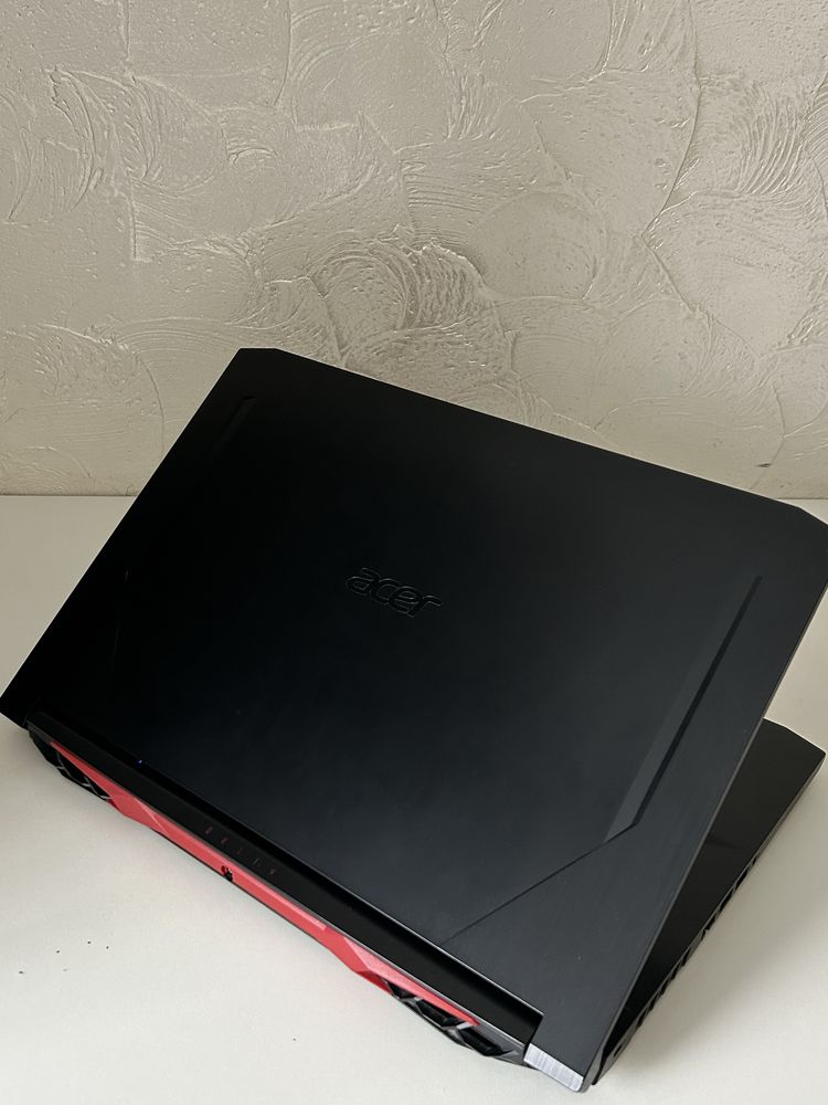 Nitro 5 AN517-52