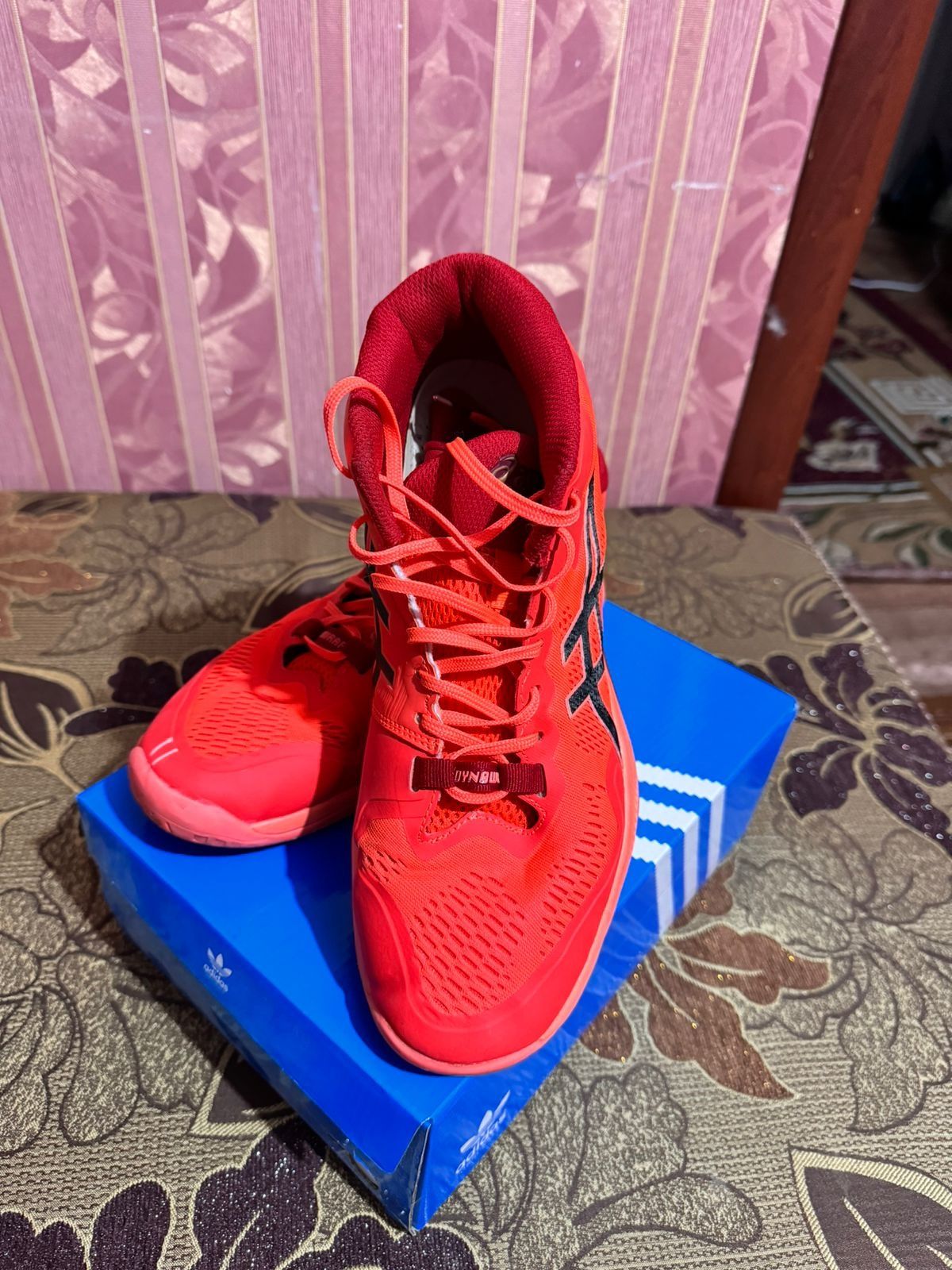 Asics Tokyo, 44 размер. Почти новые, возможен торг