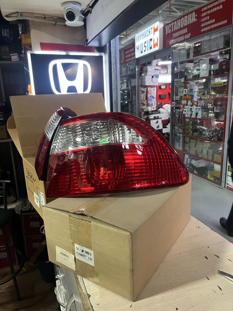 Mazda 626 задние стопы