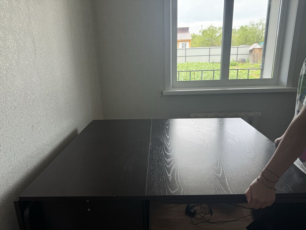 Продается раскладной стол