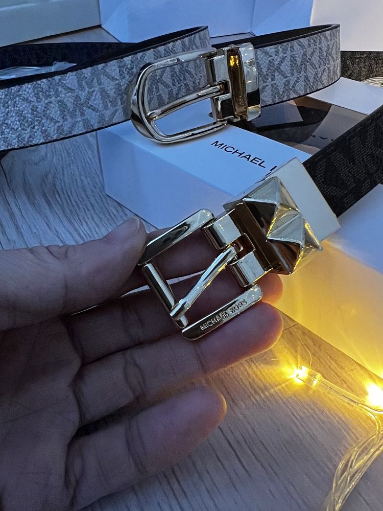 Двухсторонние  ремни Michael Kors