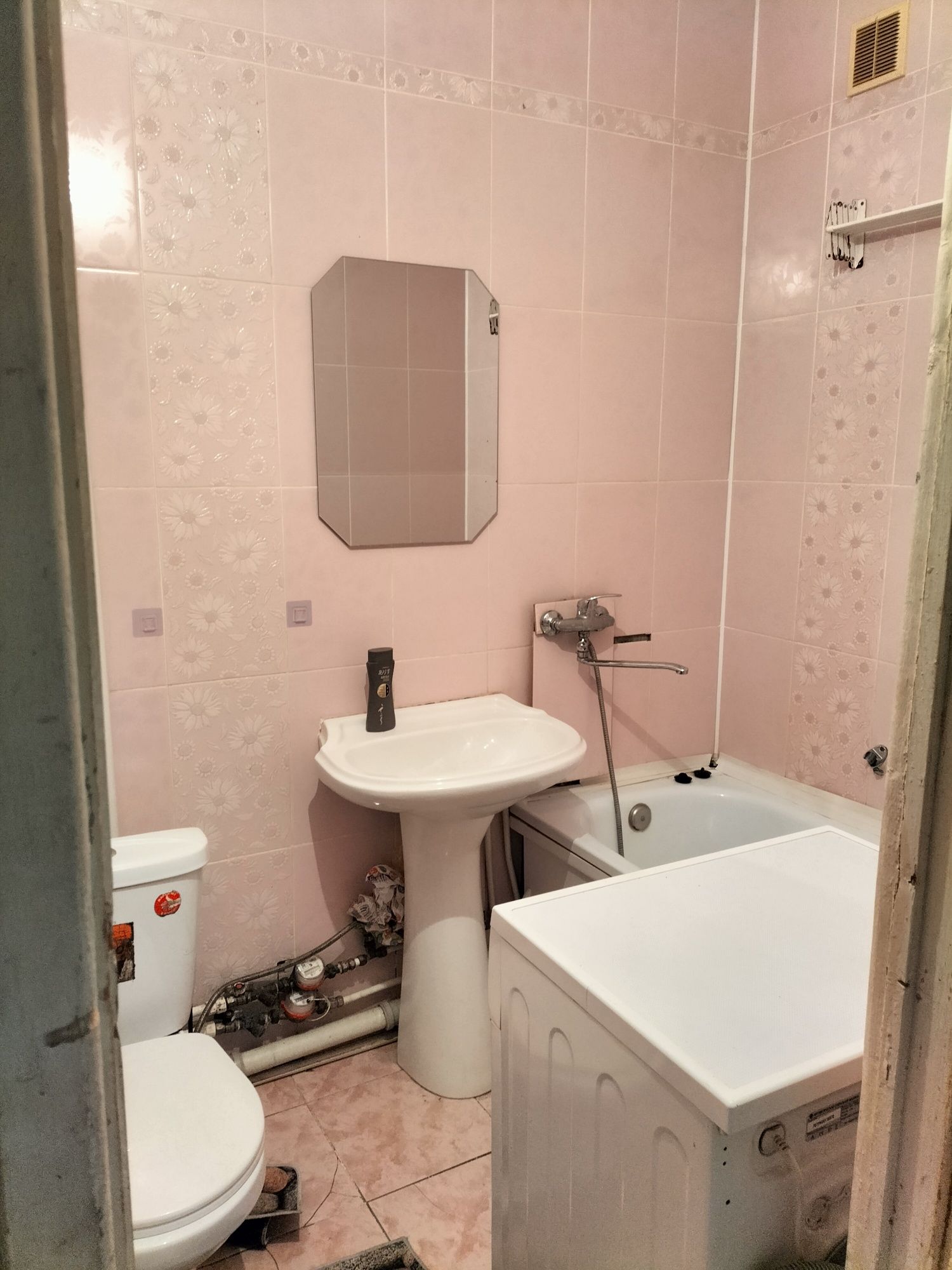 Продам 1 комнатную квартиру в центре