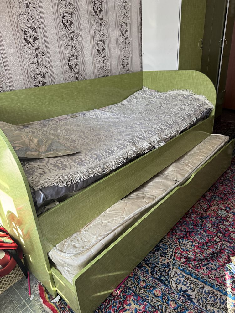 Продам детский гарнитур