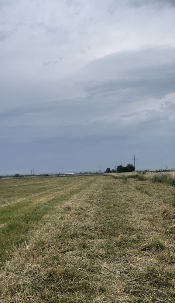 Срочно продам участок, делимый