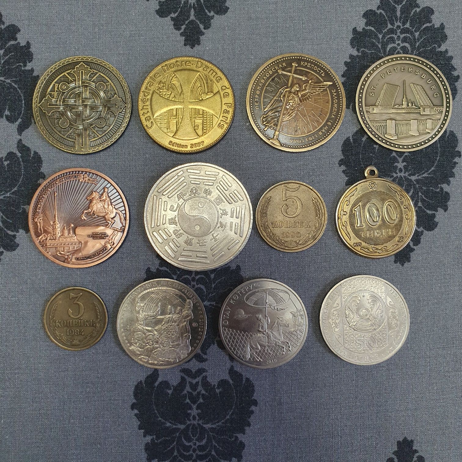 Продам не дорого кто коликционирует монеты!