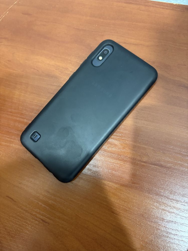 Samsung galaxy a10 хороший состяние