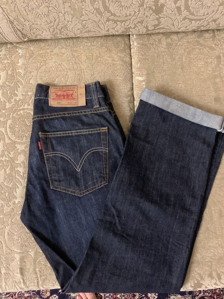 Джинсы Levis 501