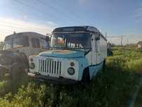Продам полевой вагон на базе автобуса КАвЗ.
6 спальных мест,душ 200лит