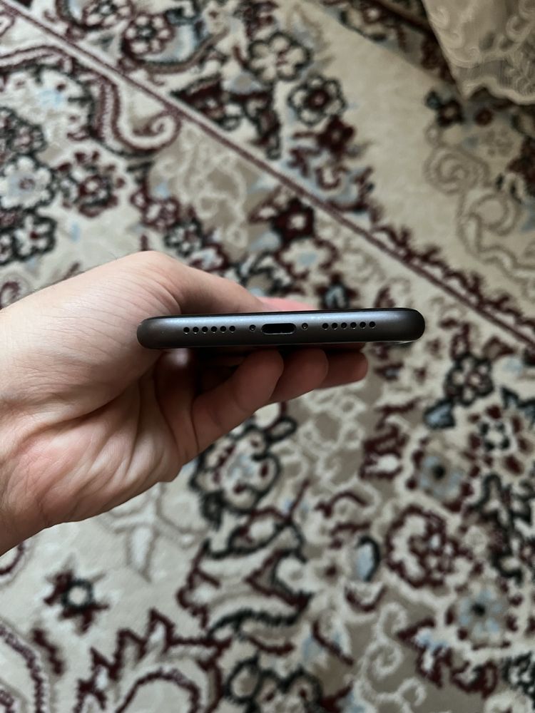 Iphone 11 128gb с каробкой