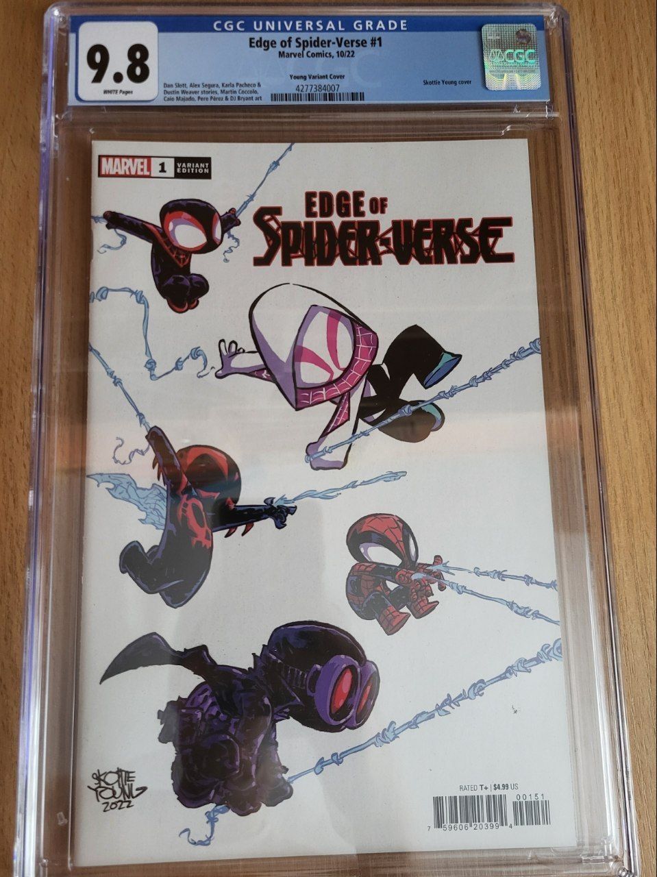 Комикс EDGE OF SPIDER-VERSE #1 CGC 9.8 Graded Scotty Young Variant