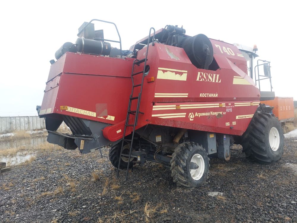 Продам комбайн Есиль КЗС-740, Essil-740, 2019 года-измельчитель