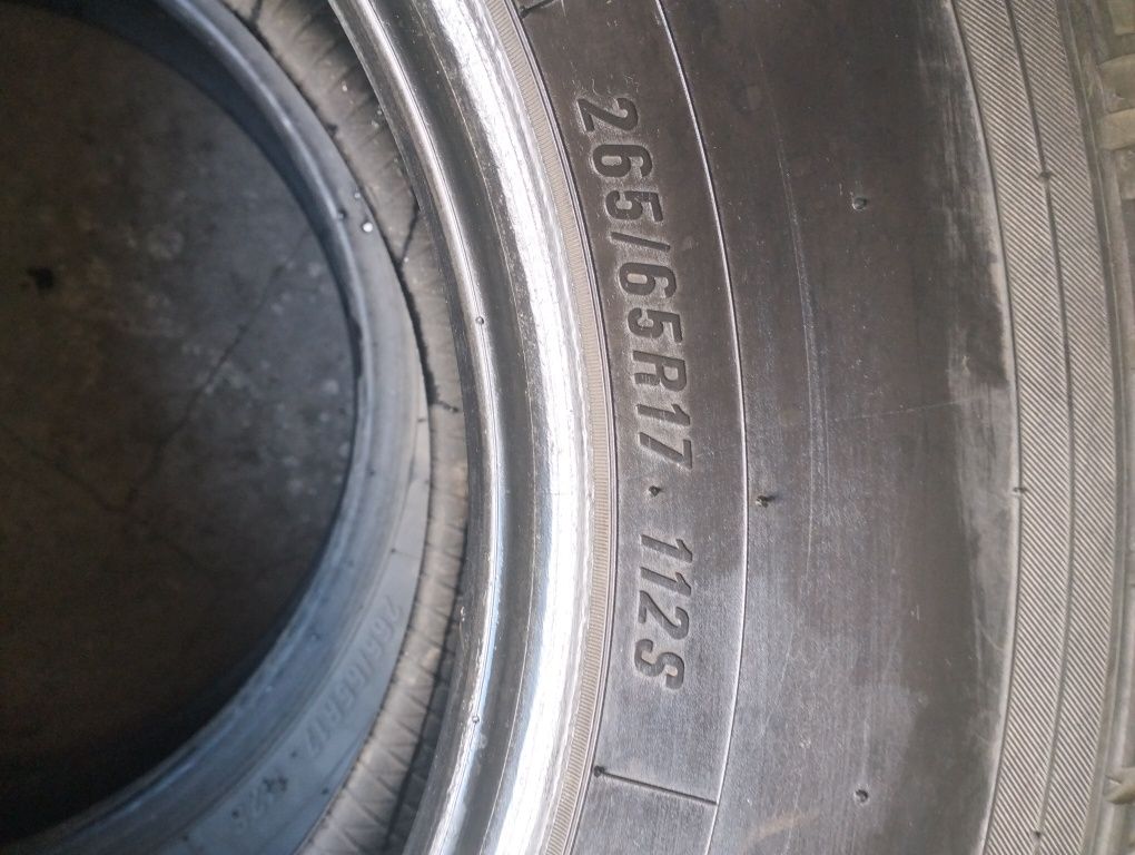 Продам шины 265/65 R17