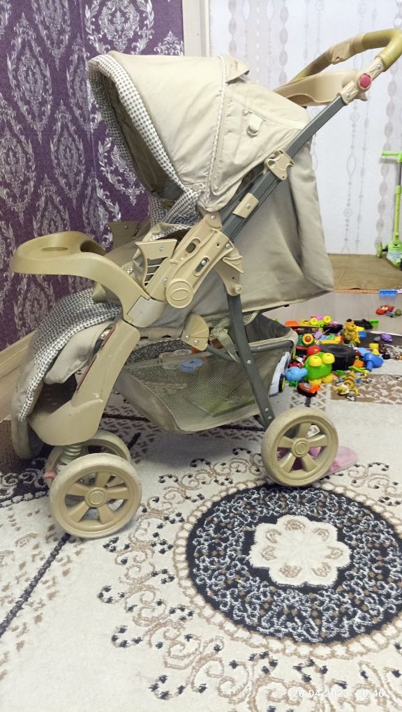 Продам  коляску детскую