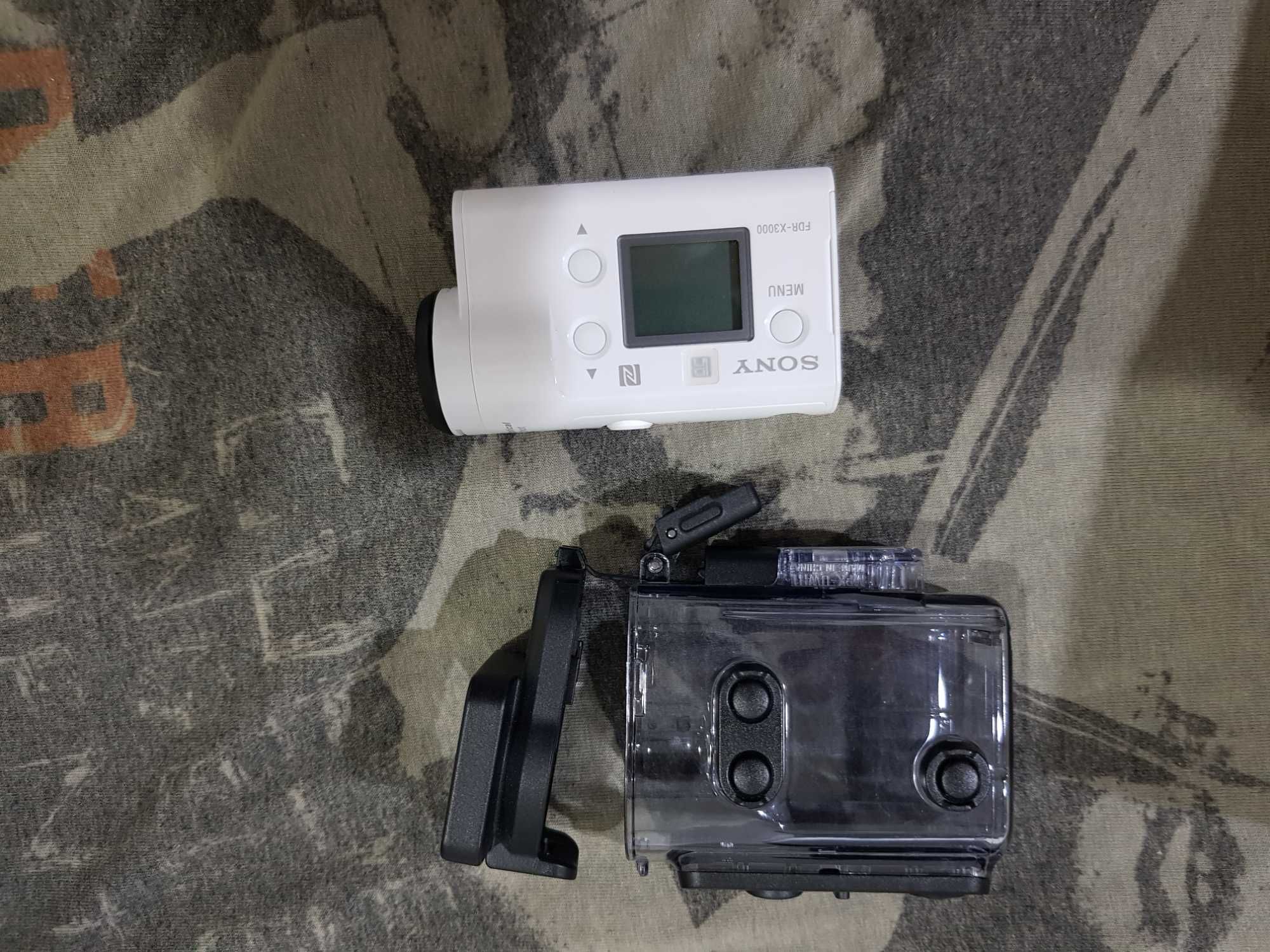 Sony FDR x3000r экшен-камера