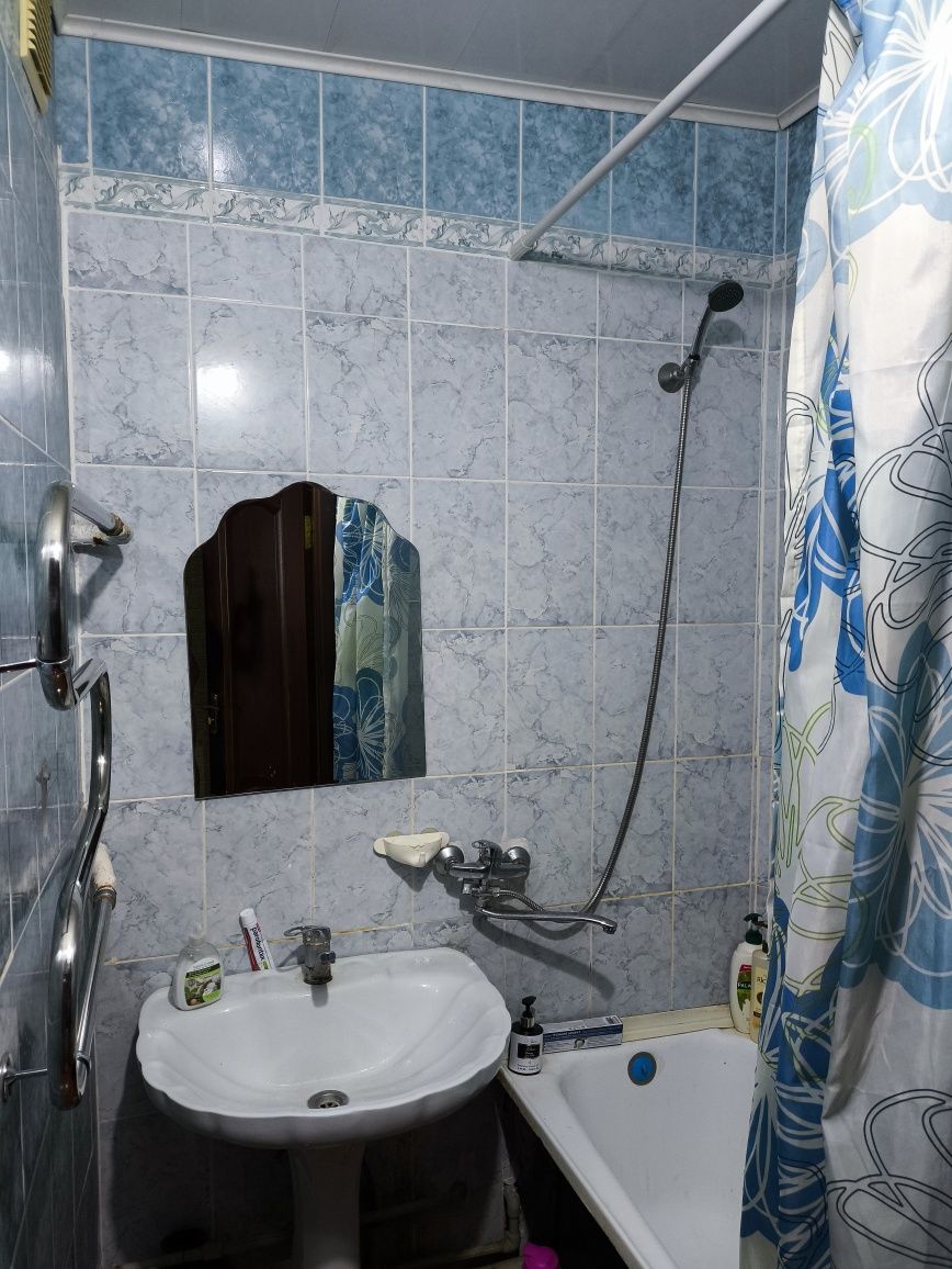Продаются квартира в 14 мкр 9 дом