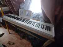 Продам цифровое пианино 50 000
