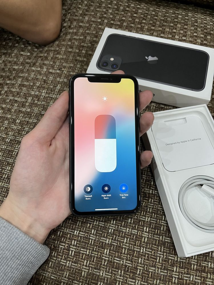 Продам Айфон 11 128gb