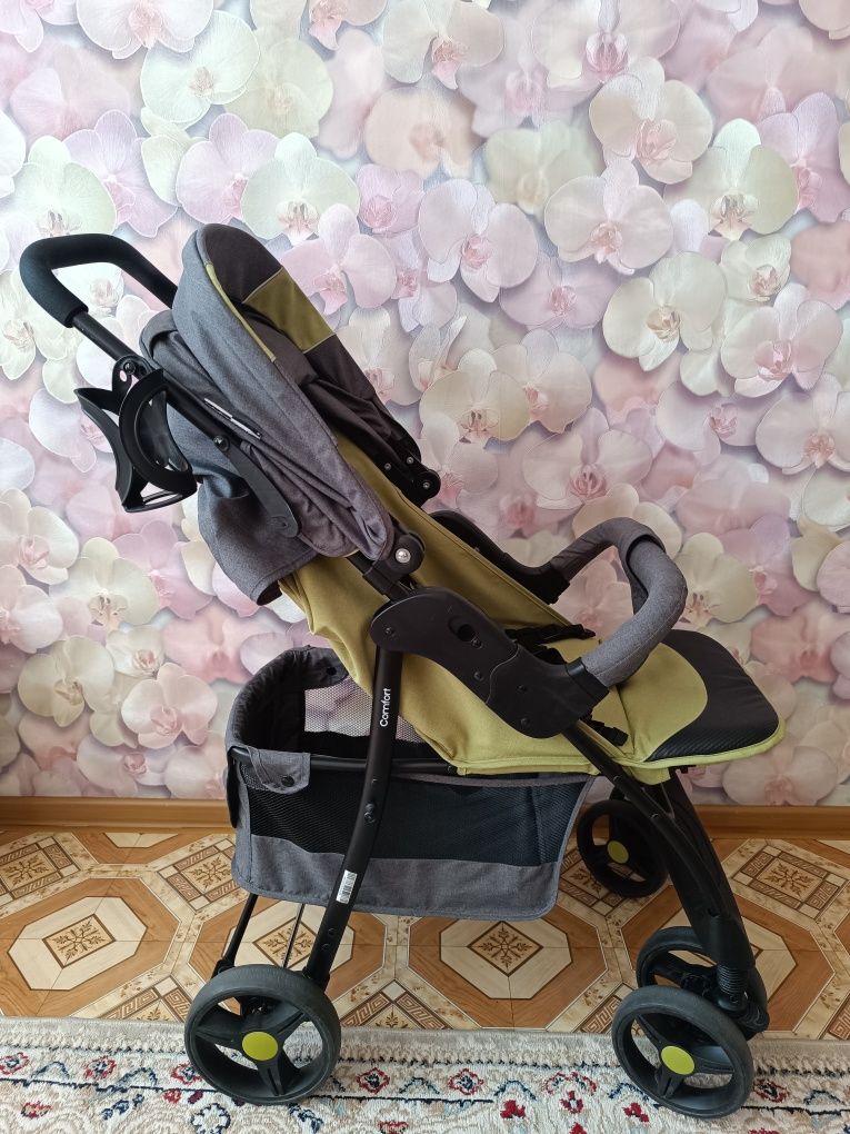 Продам детскую коляску
