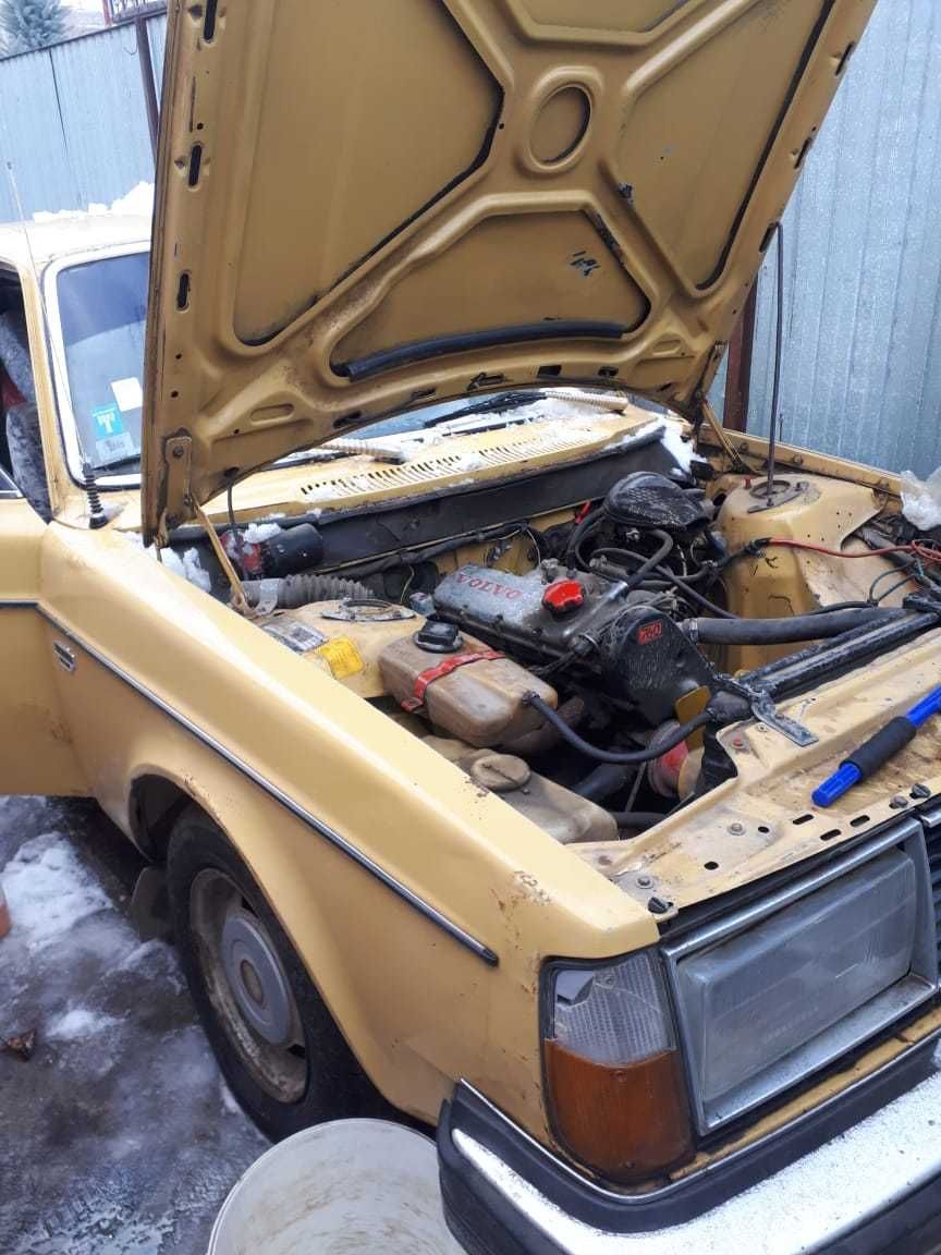 вольво 240 модель.Volvo-244 год выпуска 1980