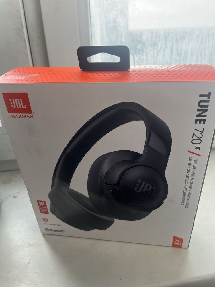 JBL 720 tune хорошего качество