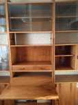 Стенка- библиотека за 120 тысяч, состоит из трёх секций