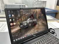 Ноутбук Fujitsu в хорошем состоянии