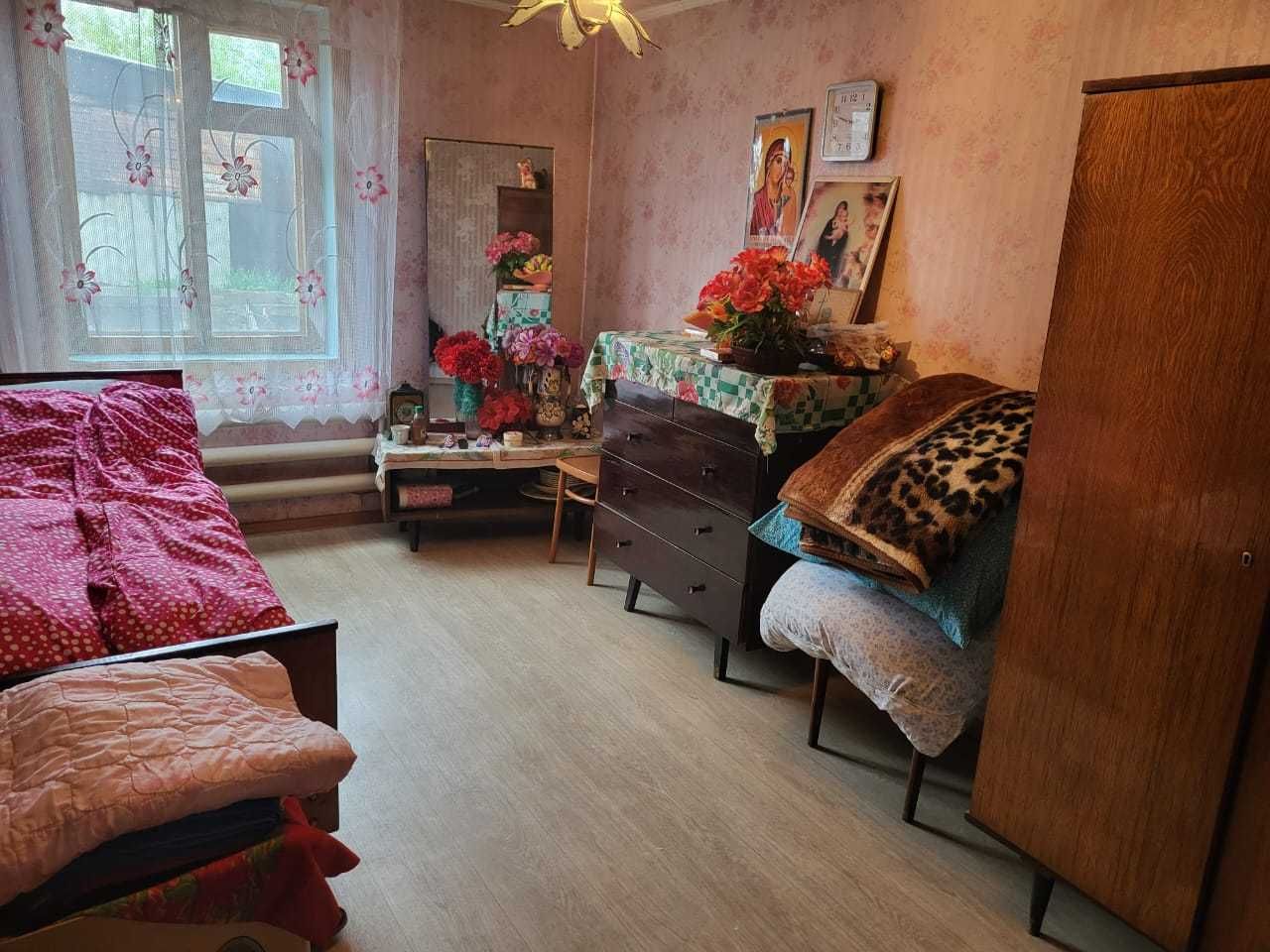 Продам 4-х комнатный дом ,Рабочий посёлок(рядом 44-я школа )