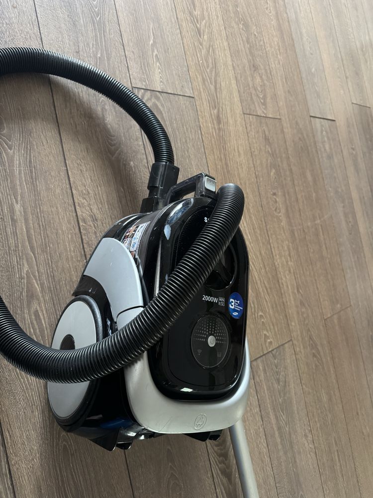 Пылесос Samsung SC 6890
