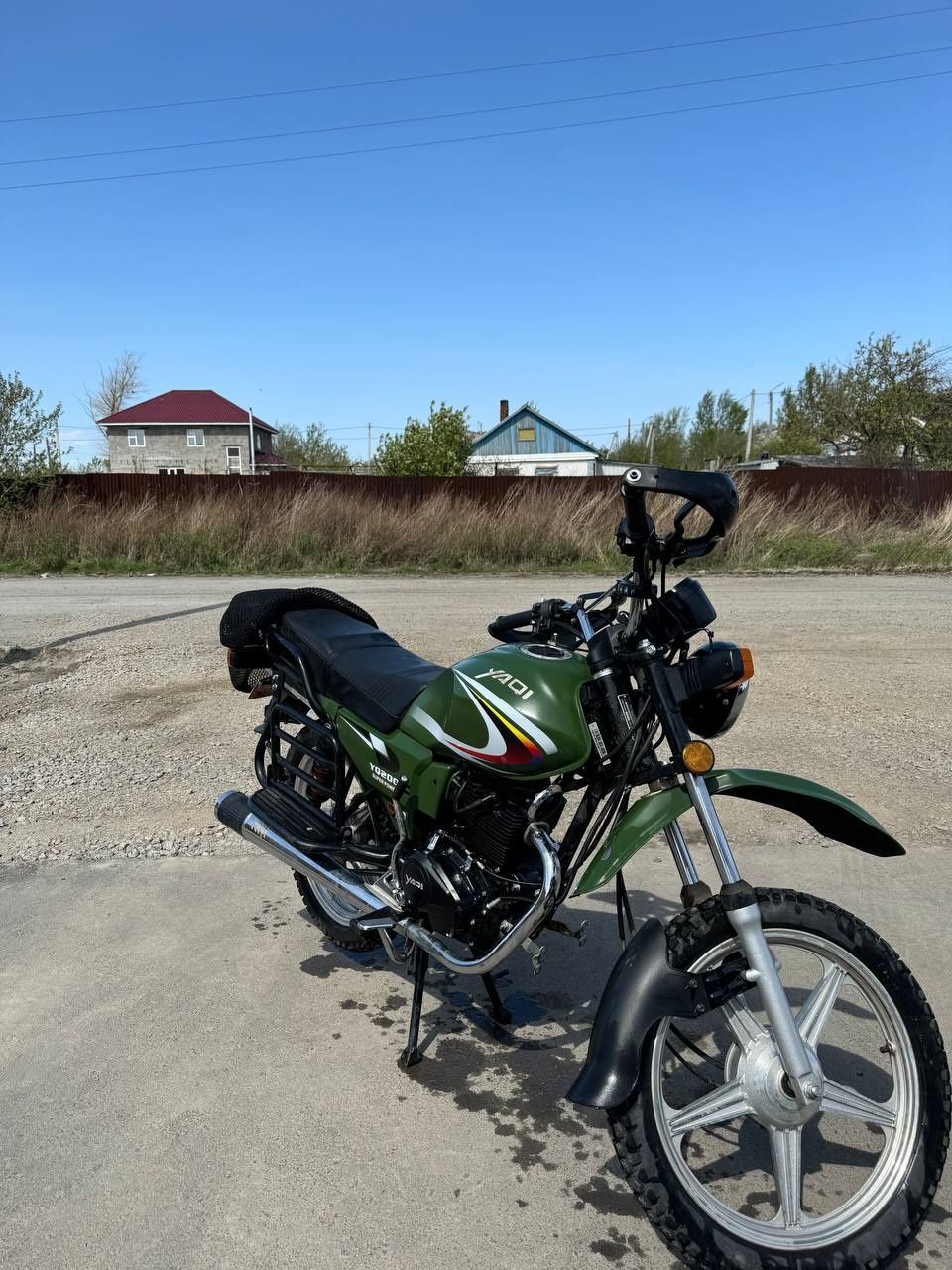 Мотоцикл Yaqi200