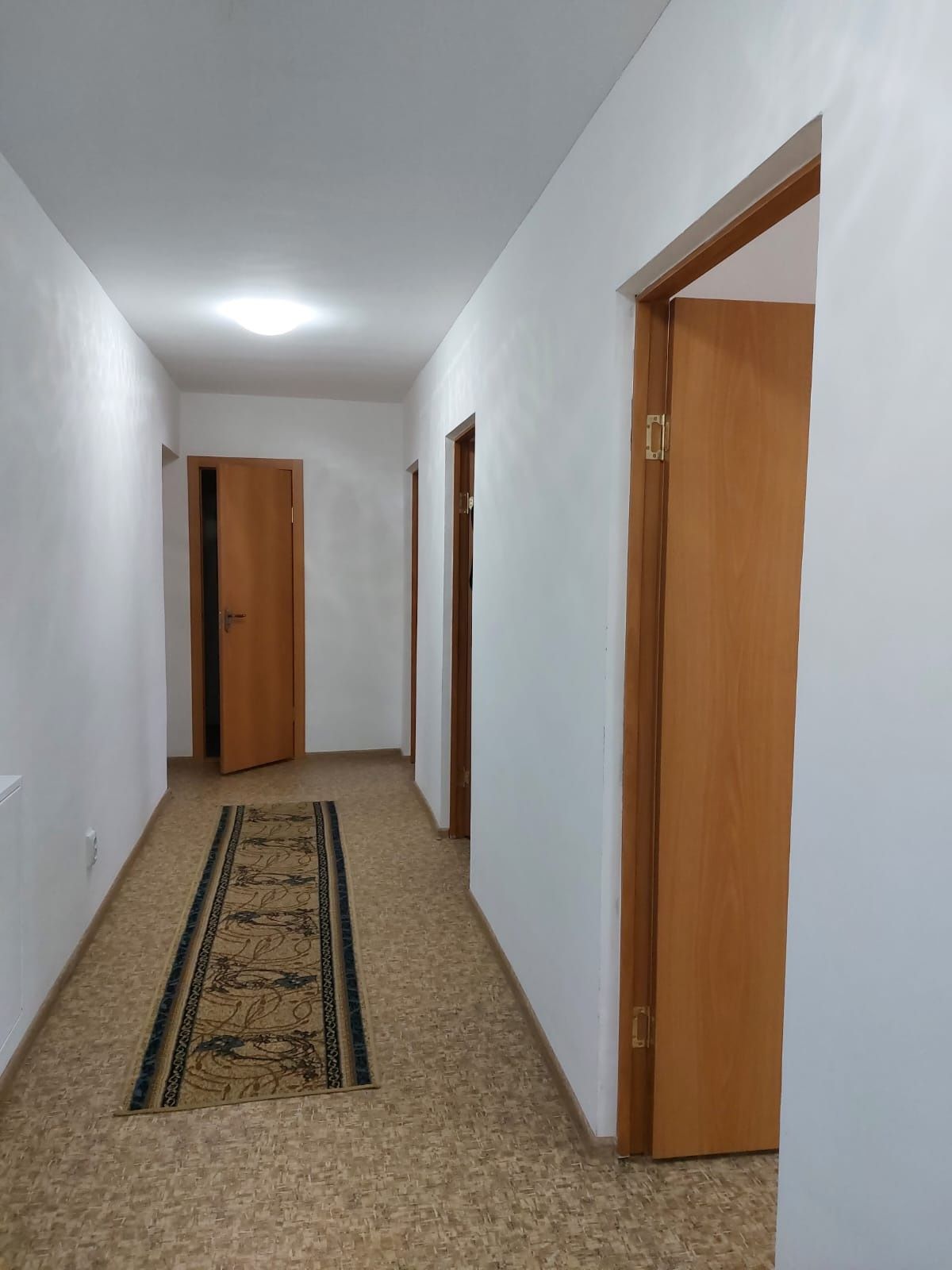 Продам  3 комнатную квартиру, ДСР.М.Горького 20