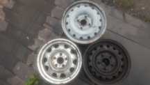 Продам диски разные, один R15 и два R14