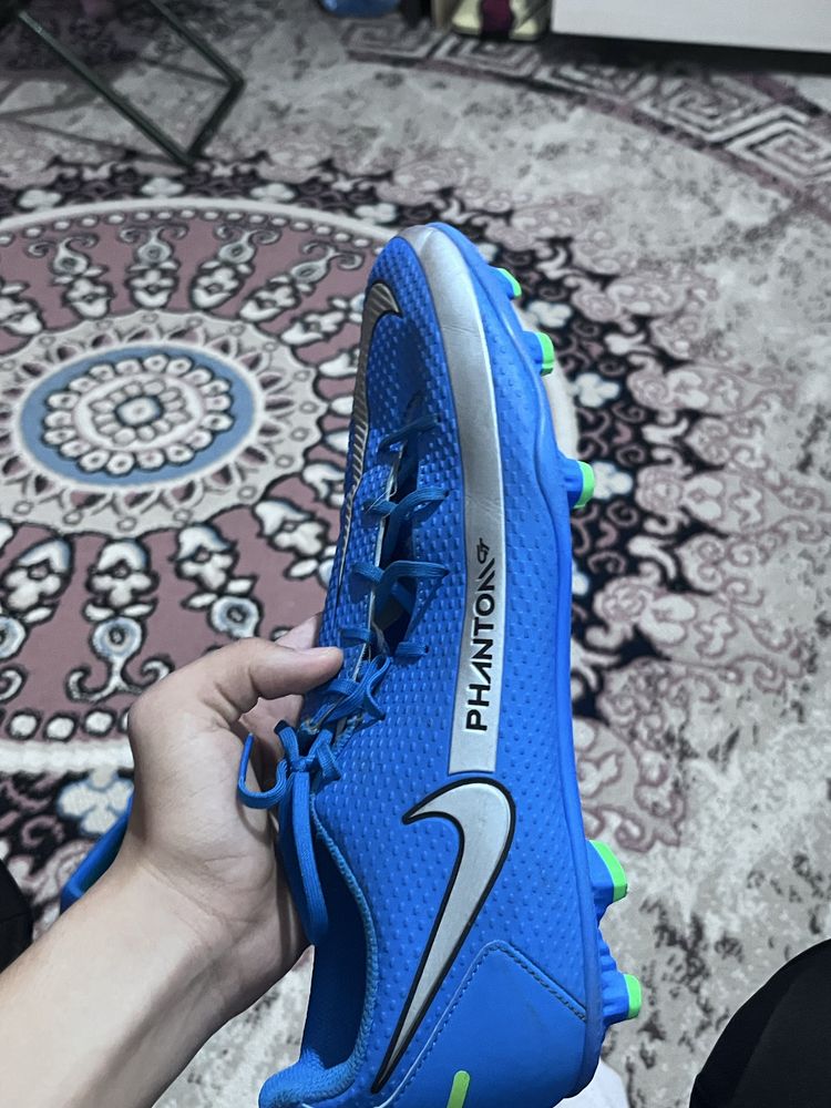 Продаю Nike Phantom GX Academy