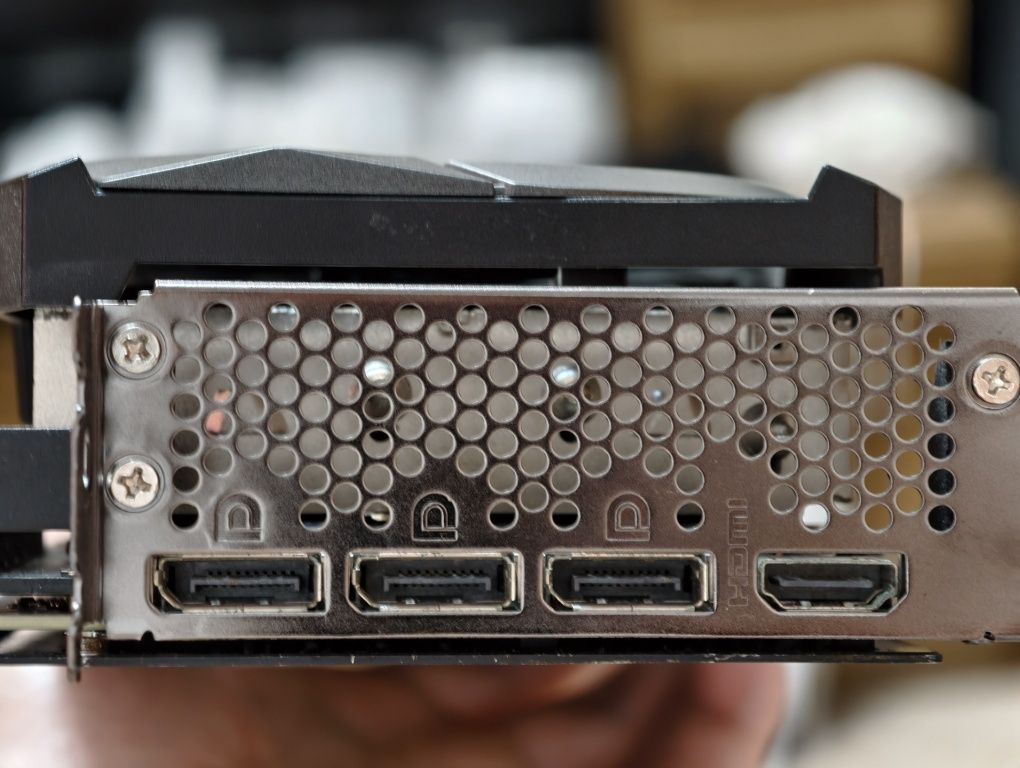 RTX 3070 Ti в идеальном состоянии от MSI
