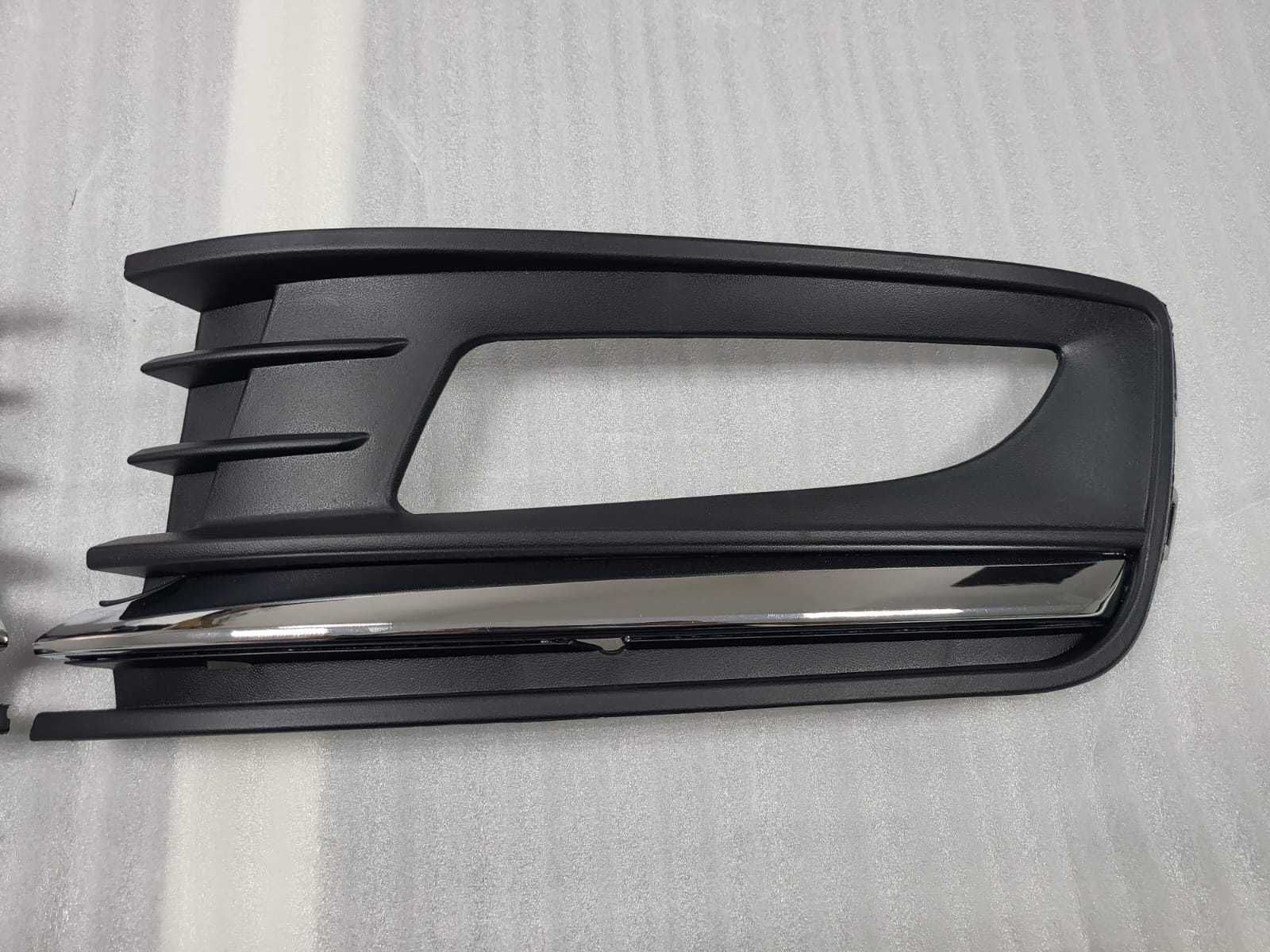 Рамка противотуманной фары Volkswagen Polo рестайлинг
