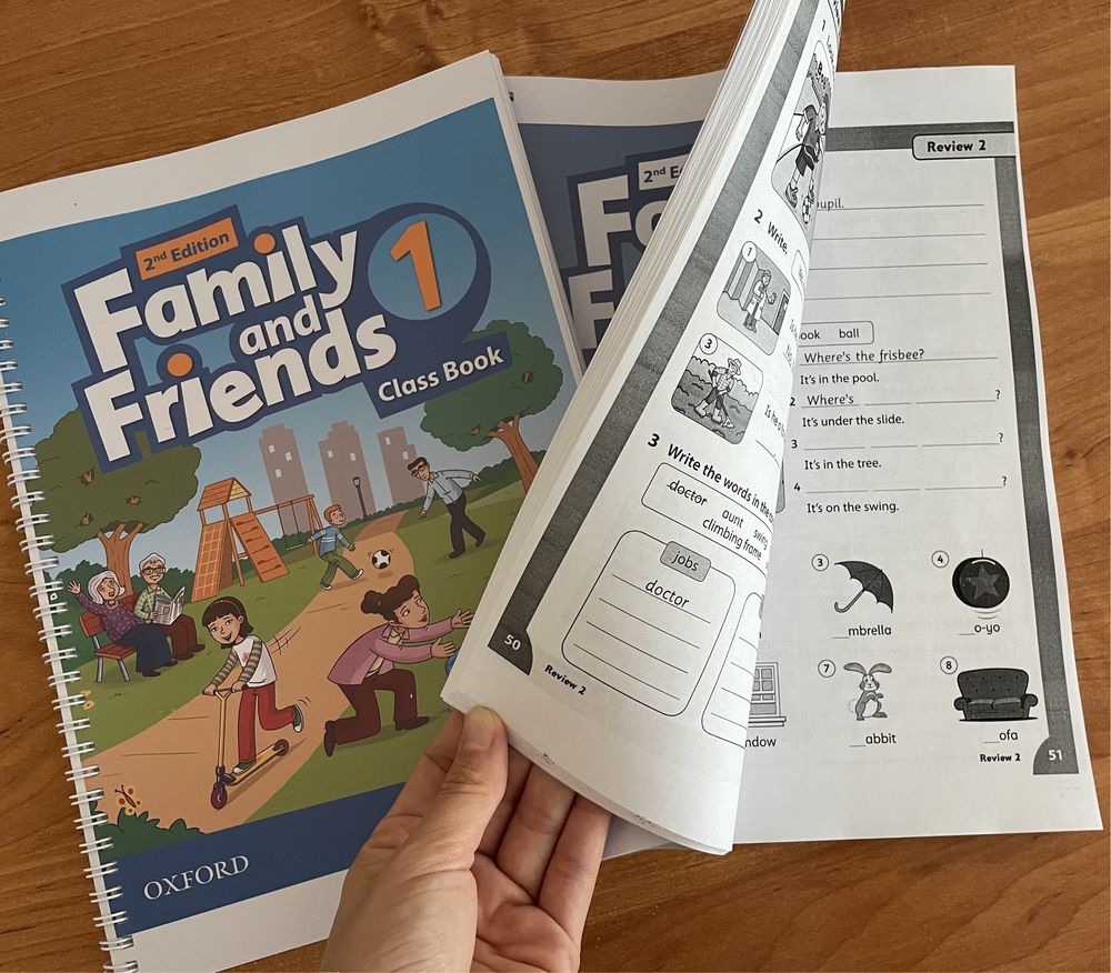 Family and friends 4 class book все уровни