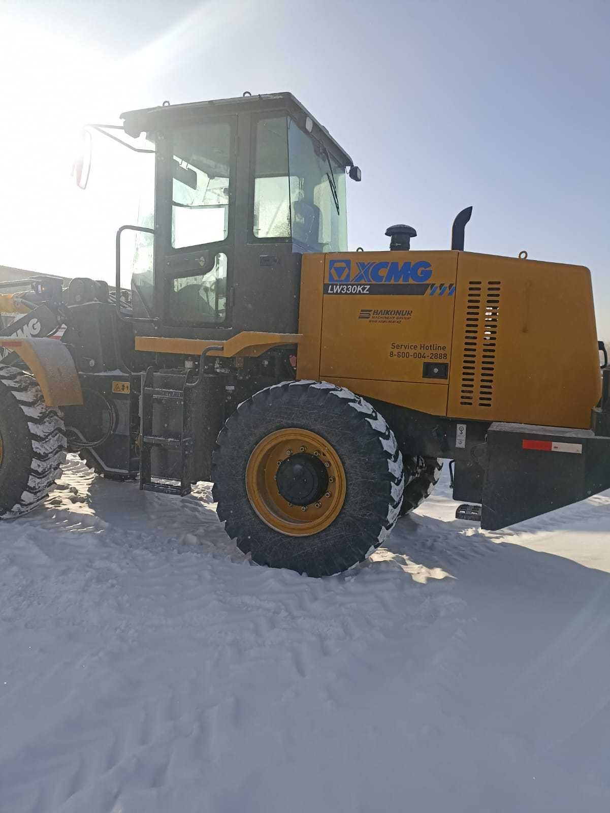 Погрузчик фронтальный XCMG LW330KZ (Китайский)