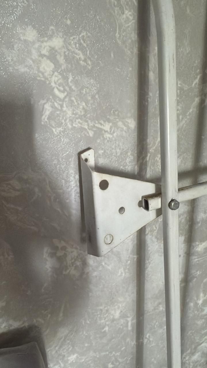 Решетки на окна.