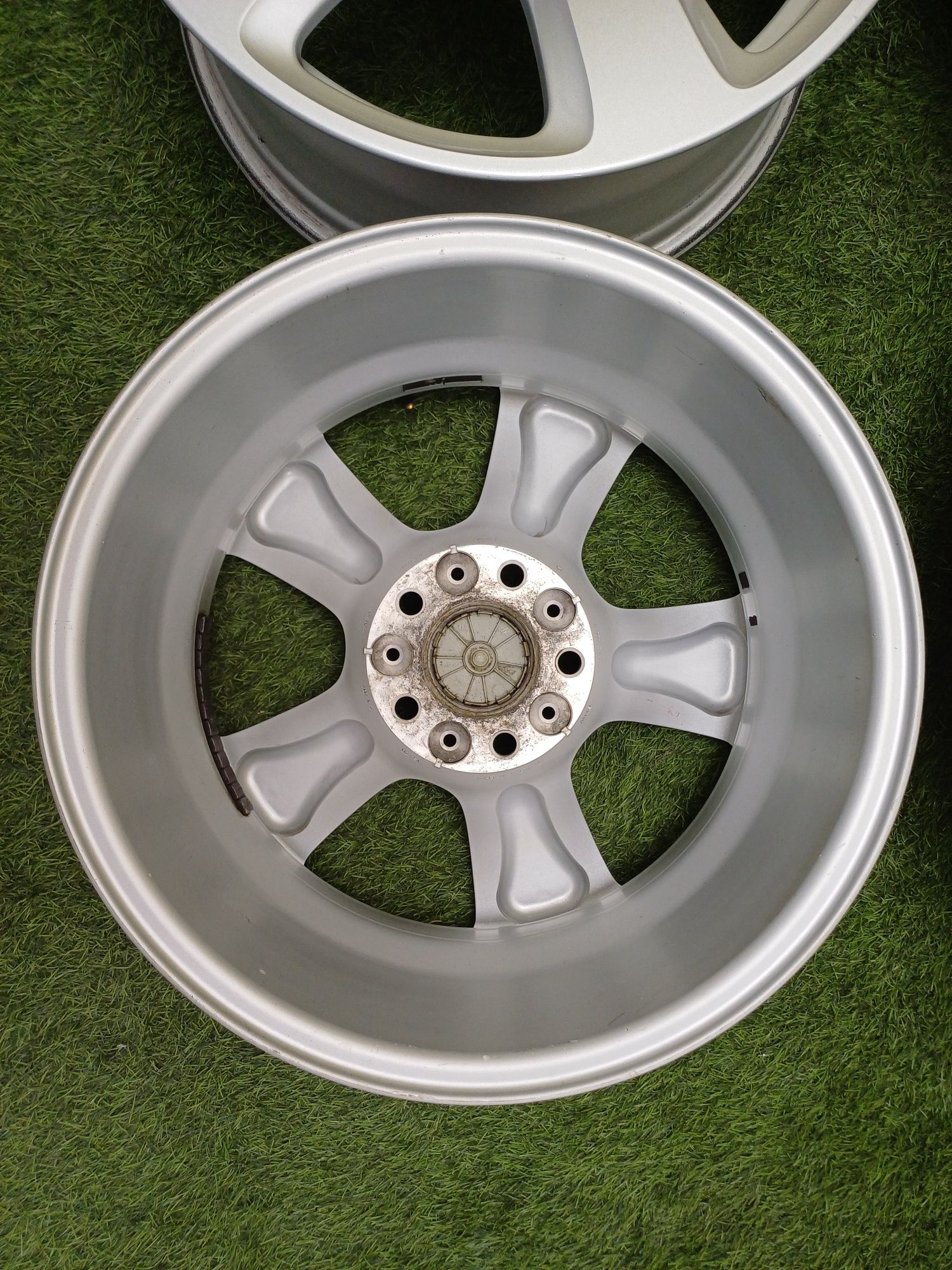 Диски R17 5×120 на BMW.