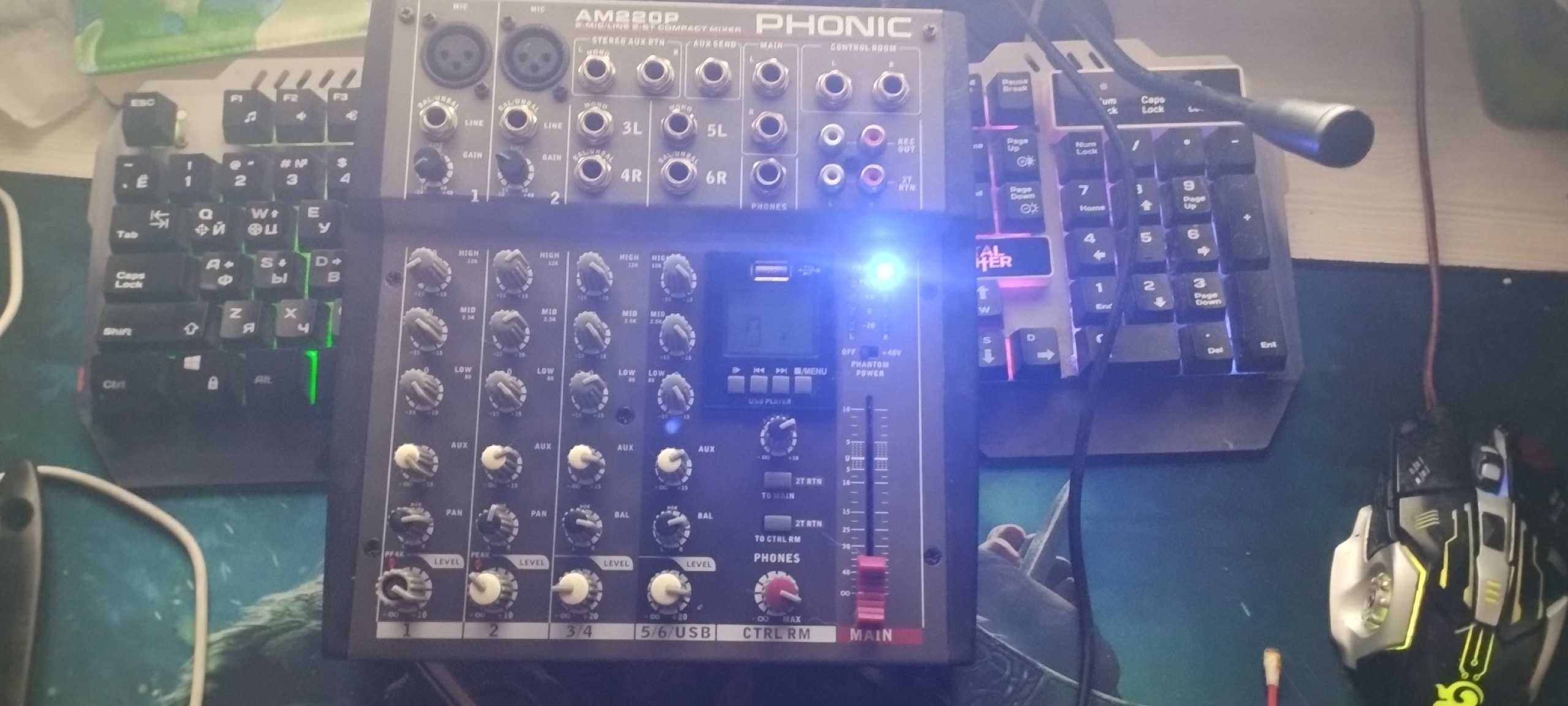 DJ   Phonic AM 220P пульт  микшер