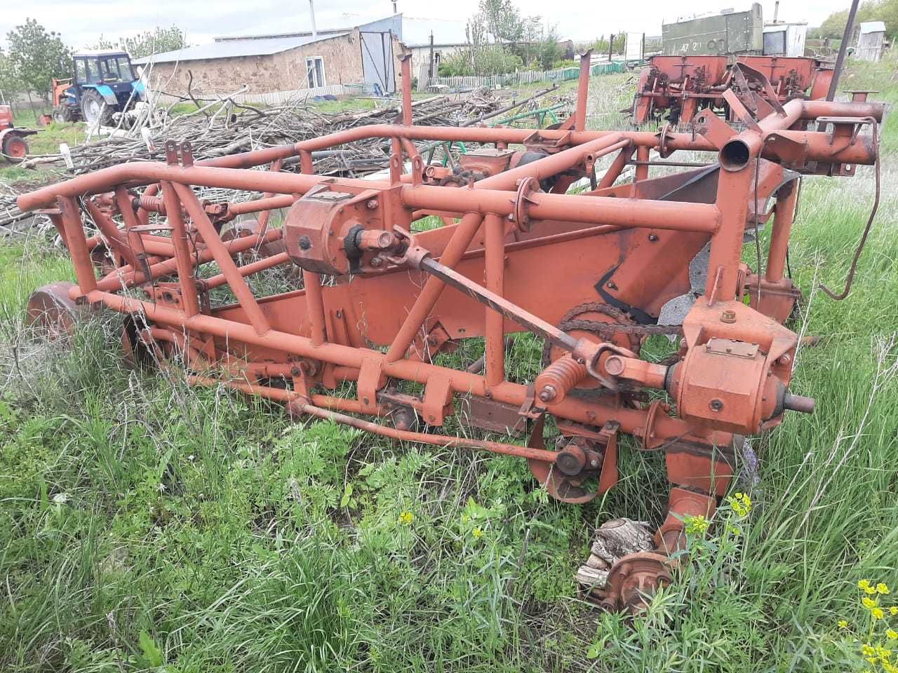 Продам картофелеуборочный комбайн